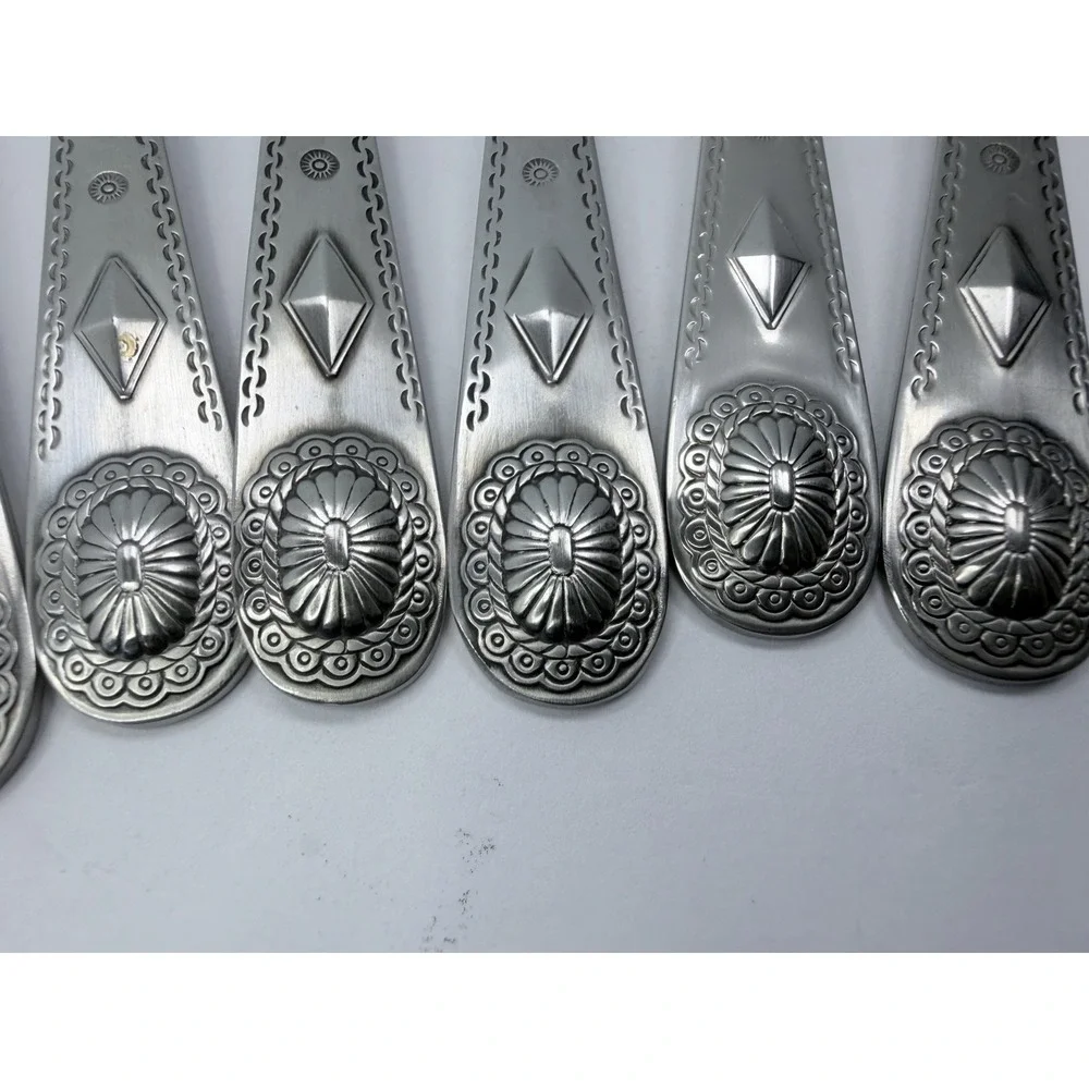 Wallace TAOS Stainless Southwest Motif Set of 8 Teaspoons 6 3/8